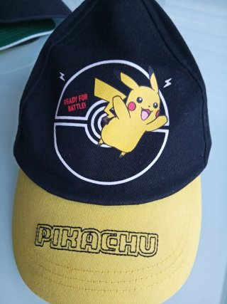 Gorra Pikachu Pokémon Negra y Amarilla