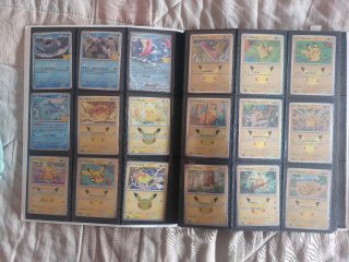 Álbum Cartas Pokémon Colección Base 30 aniversario