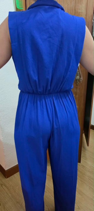 Mono azul elegante