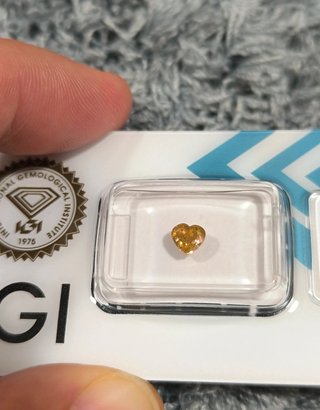 Diamante Natural Talla Corazón con Certificado
