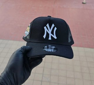 Gorra New Era NY Negra Trucker