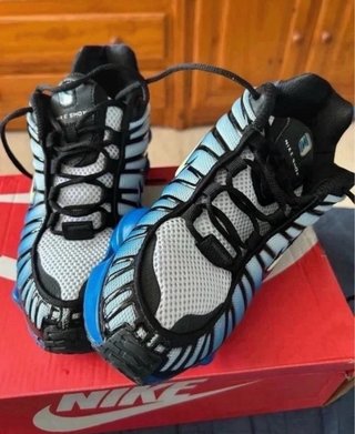 Zapatillas Nike Shox TL Azul y Blanco