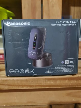 Móvil Panasonic KX-TU550