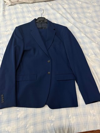 Traje azul