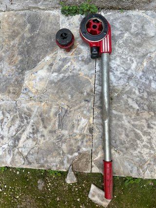 Terraja carraca SUPER-EGO para roscar tuberías
