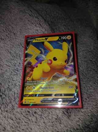 Carta Pokémon Pikachu V SWSH061 Promo