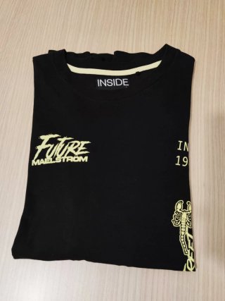 Camiseta INSIDE Negra y amarilla Talla S