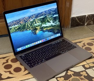 Macbook Pro 13" A1706 (2016-17) Touch Bar - OFERTA