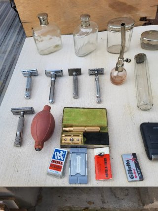 Accesorios antiguos de afeitar