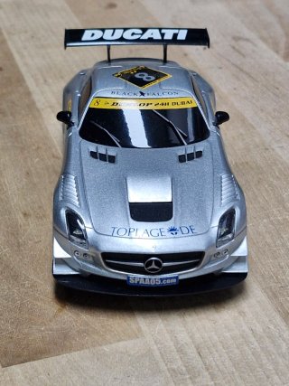 Scalextric Mercedes digital system