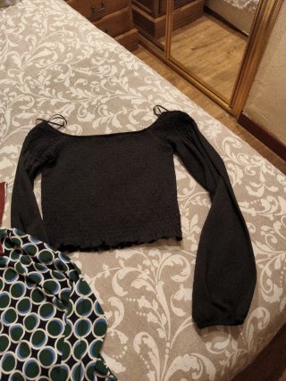 Lote de ropa Bershka y Stradivarius