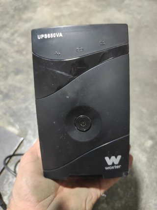 SAI Woxter UPS 650VA