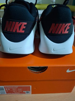 Zapatillas Nike Flex Negras y Rojas Talla 40