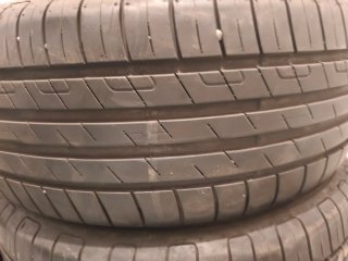 Neumáticos 225/55 R17 goodyear y michelin