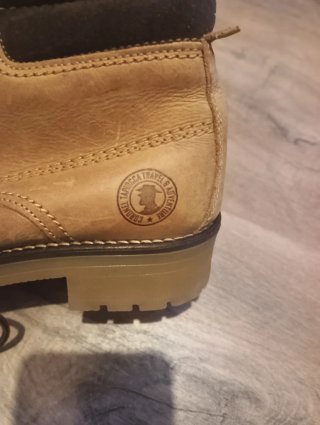 Botines Estilo Timberland Talla 38