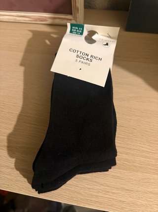 Calcetines negros largos Primark 40-42.  Nuevos.