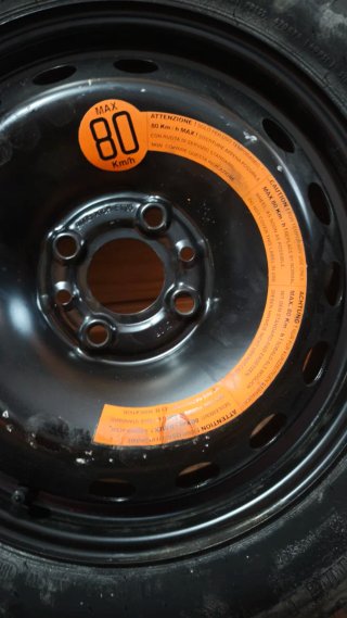 Rueda de repuesto Continental Fiat