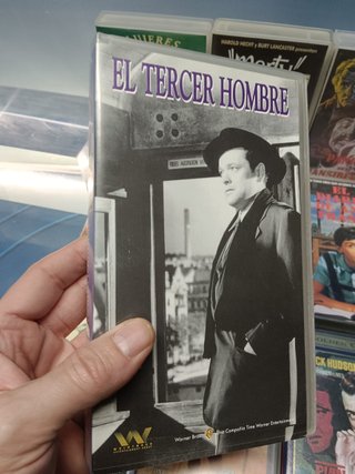 14 películas, VHS, clasicas, Marty, El tercer hombre, Mujeres, La escalera de caracol, Sabrina y mas