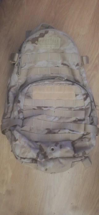 Mochila Camelbak Maximum Gear Beige