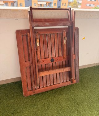 Set Mesa y 2 Sillas de Jardín en Teka