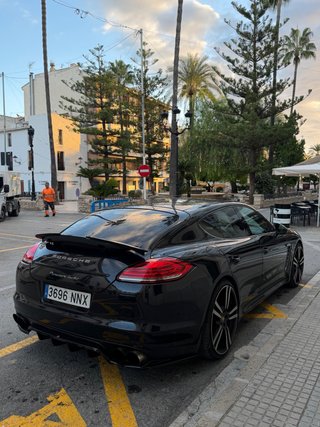 Porsche Panamera 2012