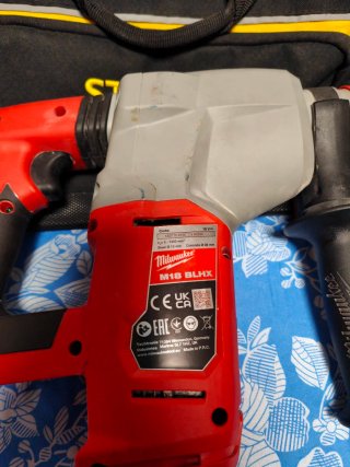 Martillo Perforador Milwaukee Brushless BLHX