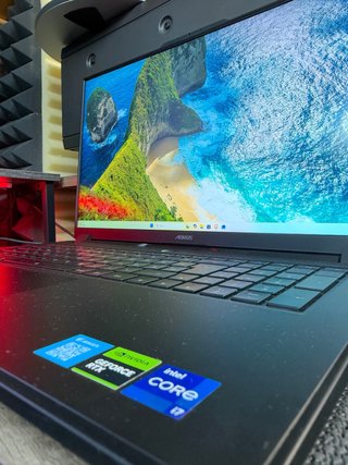 Gigabyte Aorus 17H RTX 4080