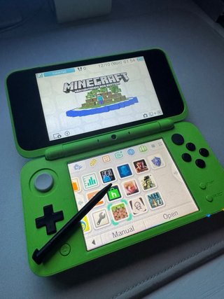 New Nintendo 2DS XL Edición Minecraft