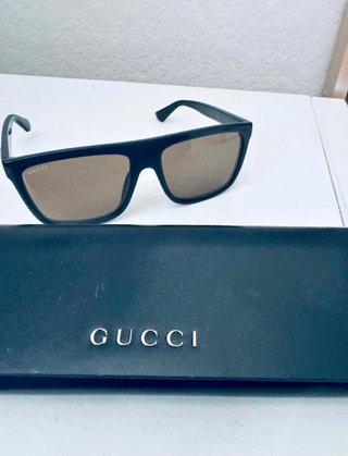 Gafas de sol Gucci negras