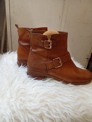 Botines Michael Kors Marrones