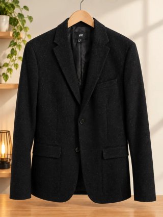 Americana H&M negra con puntitos