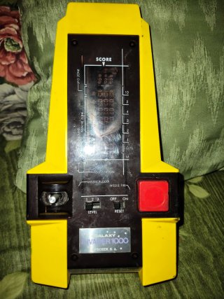 Juego Electrónico Vintage Galaxy Invader 1000