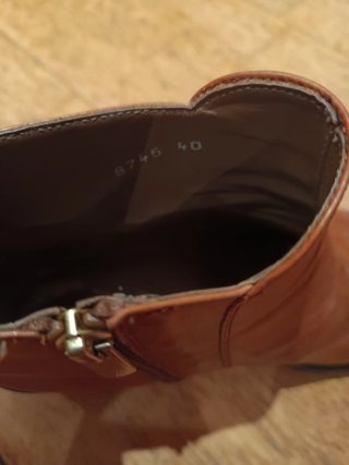Botines de Piel Pertini Marrón Talla 40