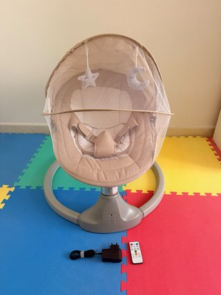 Silla Mecedora para Bebés con Mosquitera