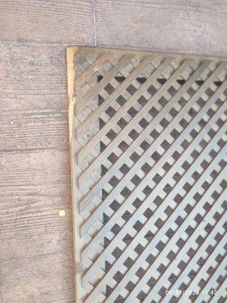Valla de madera tipo celosía