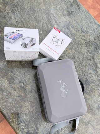 DJI Mini 4 Pro + Accesorios