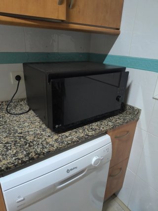 Microondas con Grill LG Negro