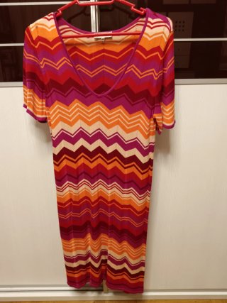 Vestido punto manga corta zig-zag