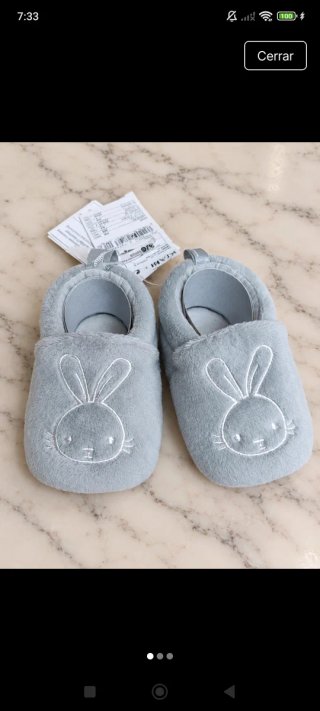 Zapatos de Bebé Gris con Conejo
