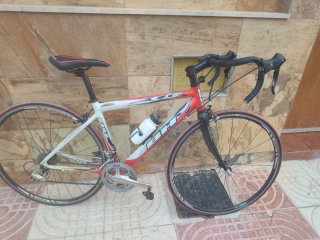Bicicleta carretera BH