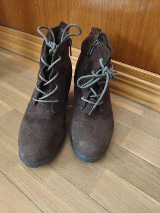 Botines serraje marrones