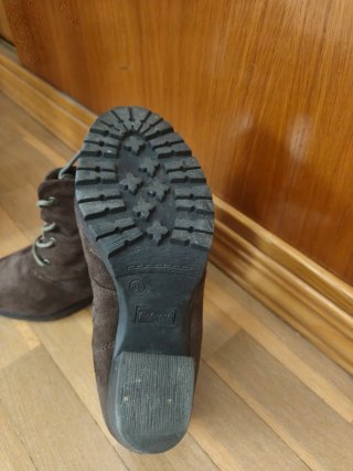 Botines serraje marrones