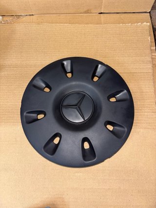 Tapacubo uno Mercedes Vito / Viano
