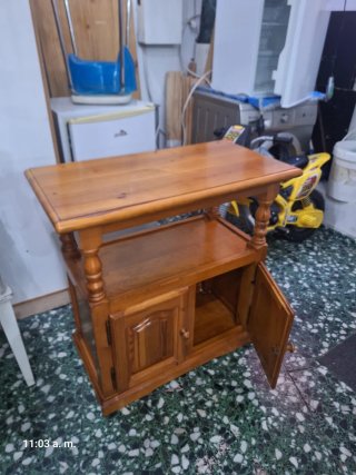 Mesita Auxiliar de Madera con Ruedas
