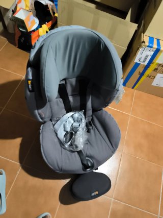 Silla de coche BeSafe gris