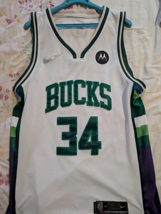 Camiseta Milwaukee Bucks Antetokounmpo 34