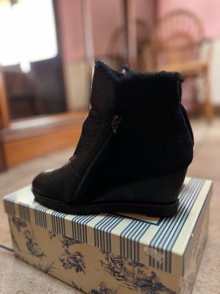 Botines de piel Hispanitas negros