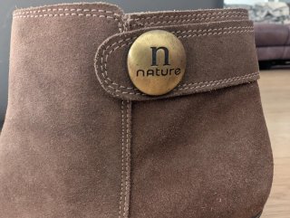 Botines Natura Marrones Ante
