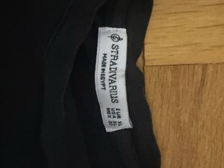 Camiseta Negra Stradivarius Talla XL