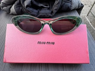 Gafas de sol Miu Miu verdes